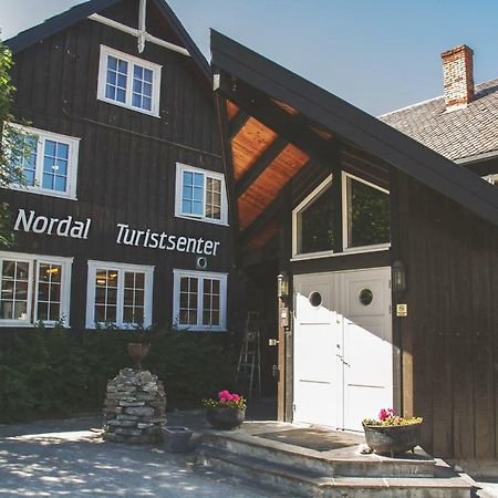 Hotel Nordal Turistsenter à Lom Extérieur photo